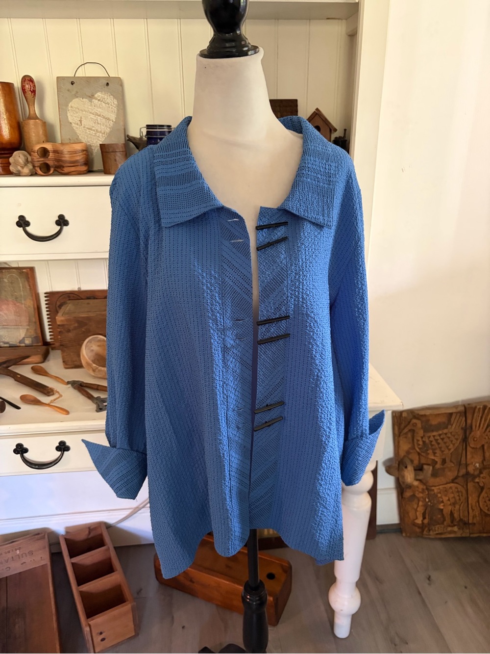 Habitat Blue Women’s Textured Button-Detail Top